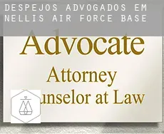 Despejos advogados em  Nellis Air Force Base
