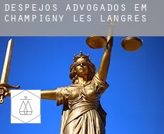 Despejos advogados em  Champigny-lès-Langres